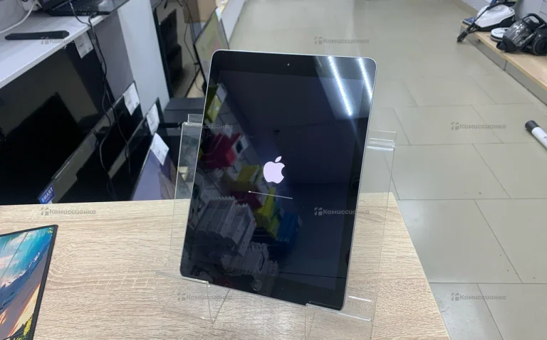 Планшет Apple iPad 6 32