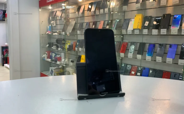 Honor 8S 2/32 ГБ
