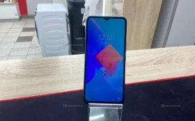 Tecno Spark 8C 4/64 ГБ