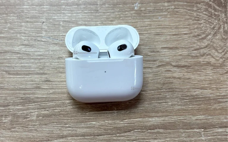AirPods 3