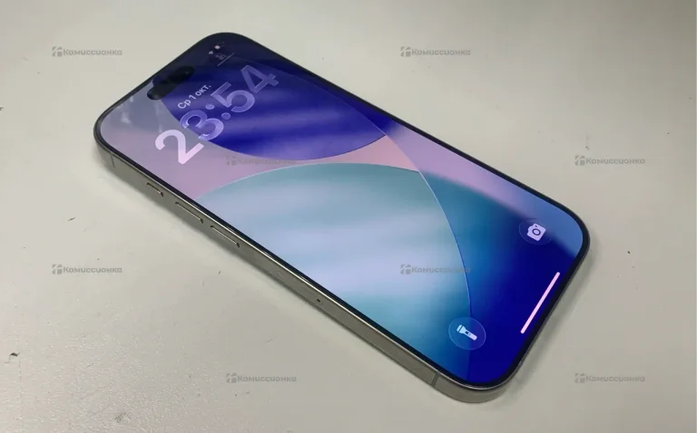 Apple iPhone 16 Pro 8/128 ГБ