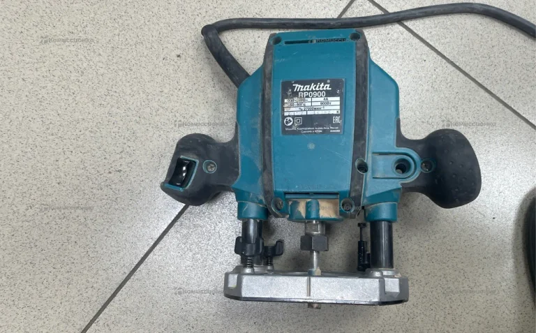 Фрезер makita RP0900