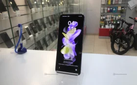 Samsung Galaxy Z Flip4 8/256 ГБ