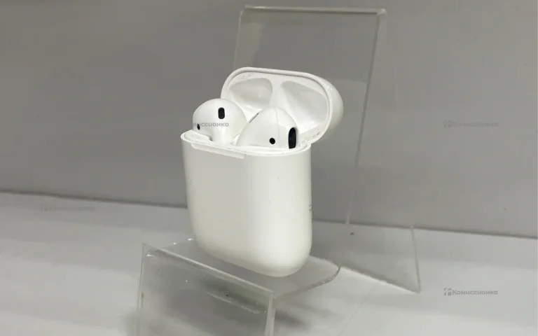 Наушники  AirPods