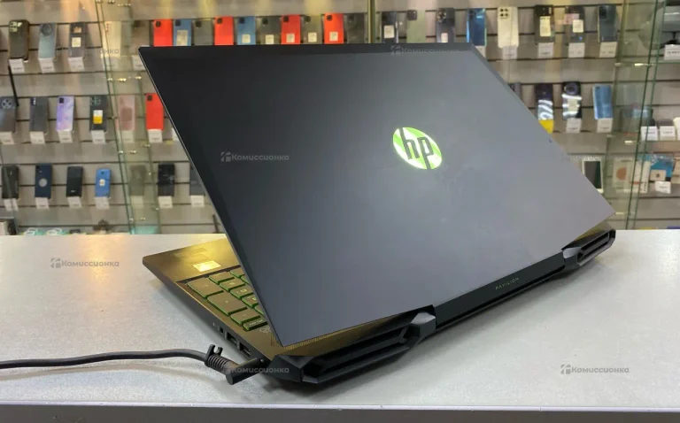 Ноутбук HP 15-dk1020ur