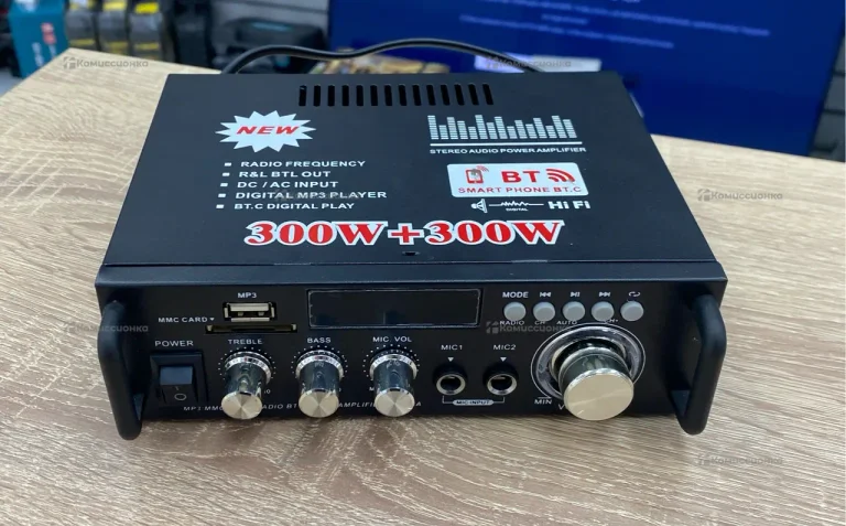 Автомагнитола  Amplifier