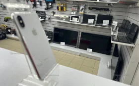 Apple iPhone X 3/64 ГБ