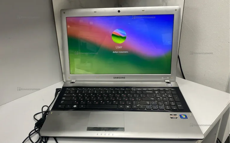Ноутбук Samsung RV515