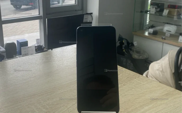 Realme 8i 4/128 ГБ