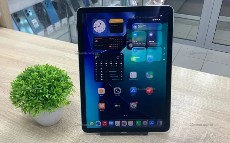 Планшет iPad Air 256 MYFW2RU/A