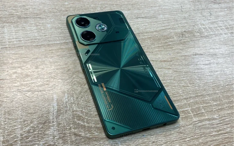 Tecno Pova 6 8/256Gb