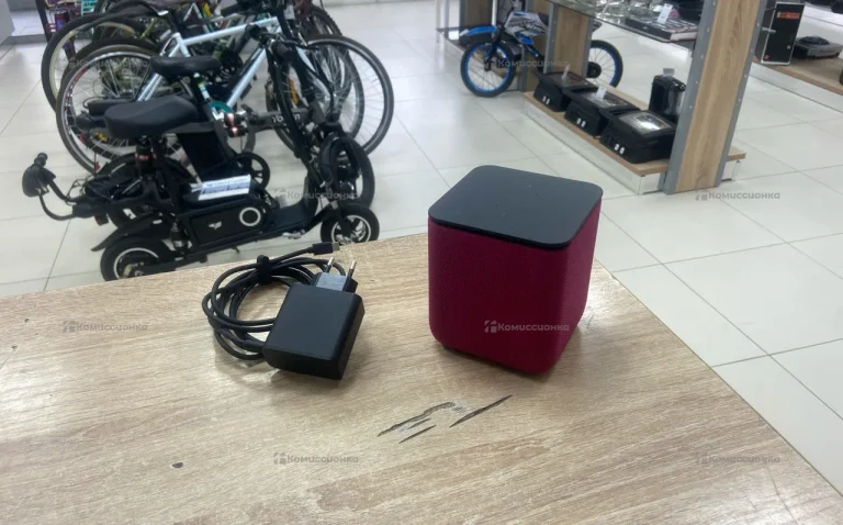 Колонка  Яндекс станция миди