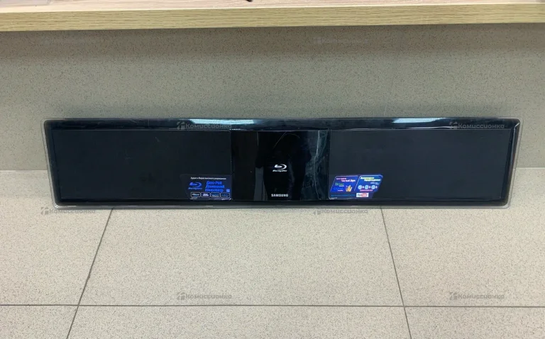 Саундбар SAMSUNG HT-BD8200