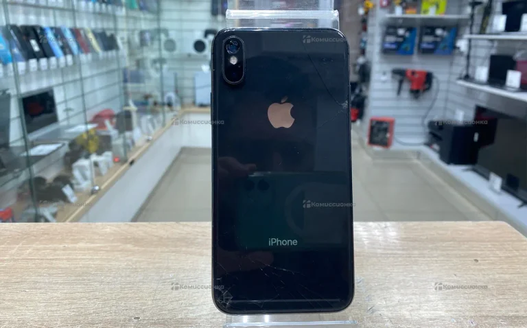 Apple iPhone X 3/256 ГБ