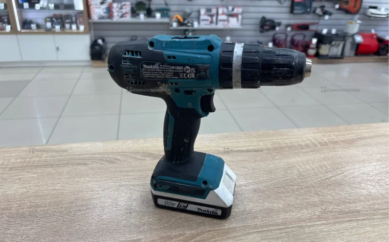Дрель шуроповерт Makita HP488D