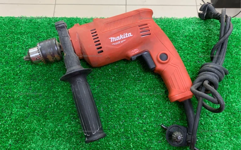 Дрель makita M0801