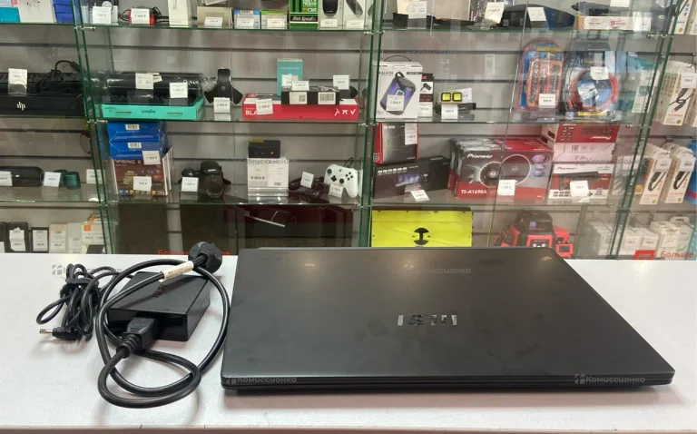 Ноутбук MSI Modern 15 B7M-217XRU