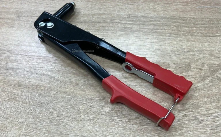 Заклепочник