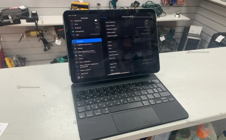 Планшет Apple iPad Air 4 поколения 64Gb