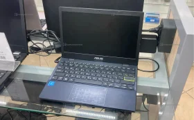 Ноутбук ASUS E210M