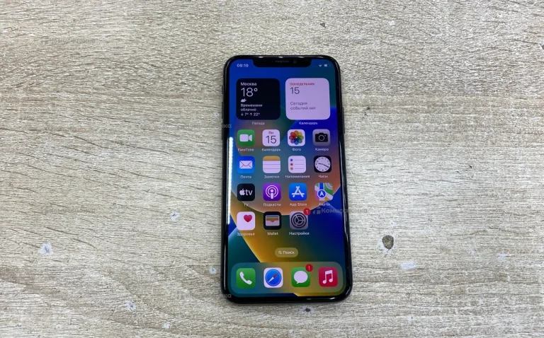 Apple IPhone X 64Gb
