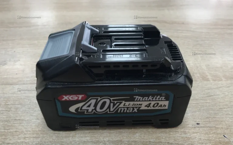 Аккумулятор Makita BL4040