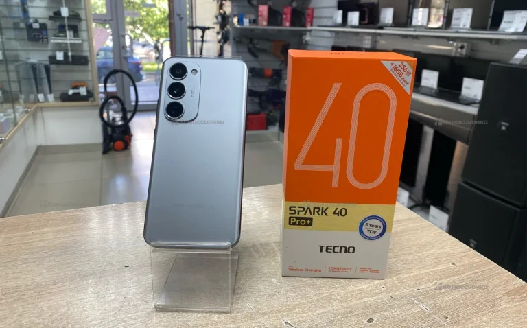 Tecno spark 40 pro+ 8/256