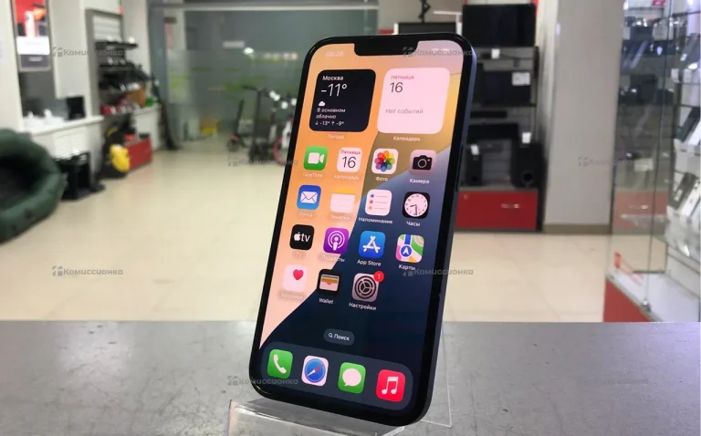 Apple iPhone 13 4/128 ГБ