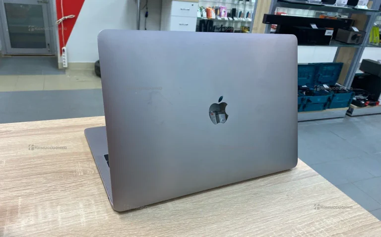 Ноутбук MacBook Pro 13 2017