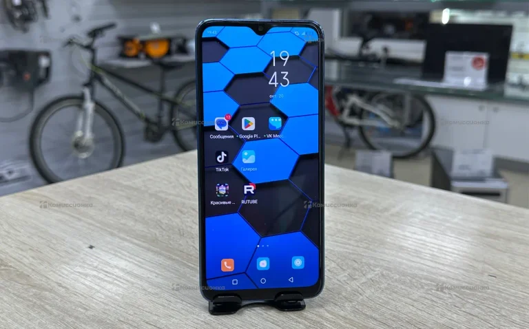 Infinix Smart 6 Plus 2/32 ГБ