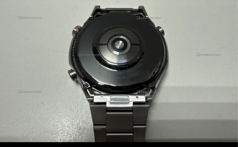 Часы Huawei Watch Ultimate