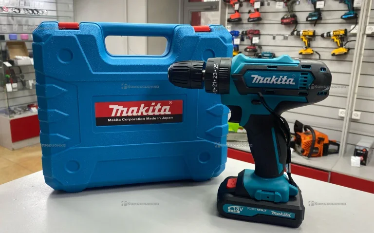 Дрель-шуруповерт Makita 21V