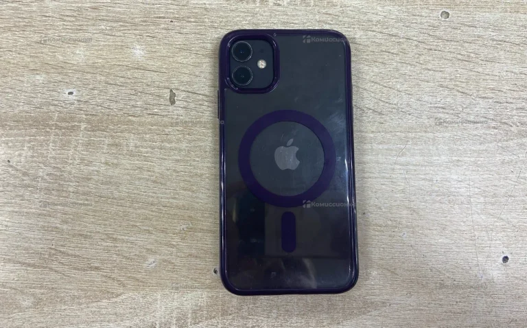 Apple iPhone 11 4/64 ГБ