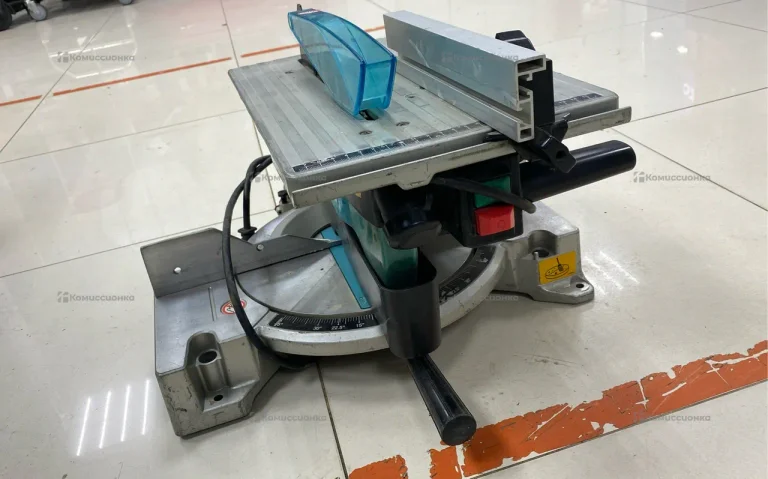 Торцовочная пила makita LH1040