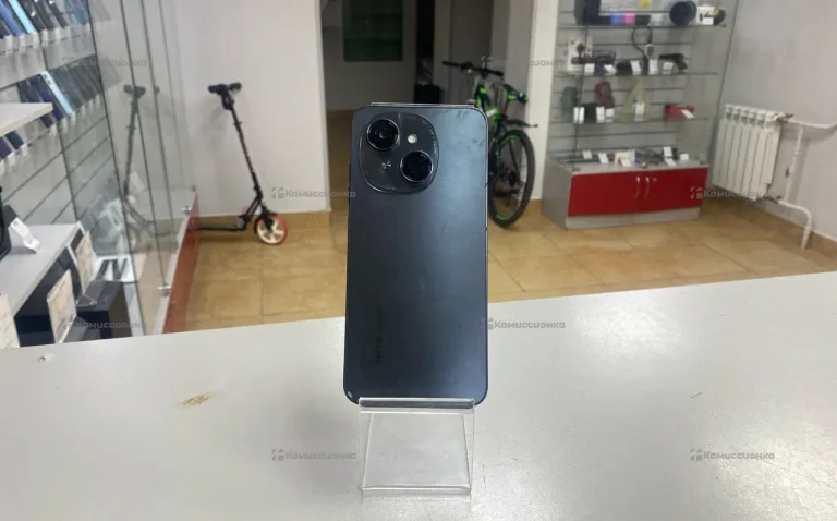 Tecno Spark Go 1 4/64 ГБ