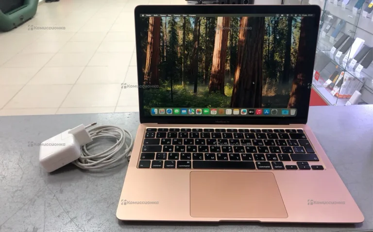 Ноутбук MacBook 13 2020 8/256