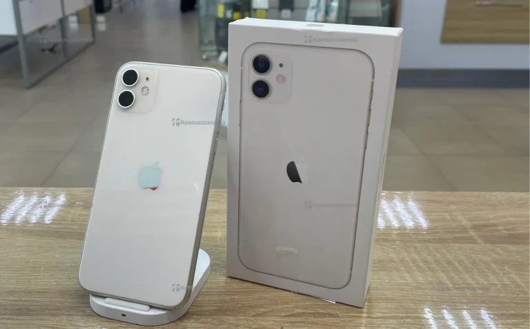 Apple iPhone 11 4/64 ГБ