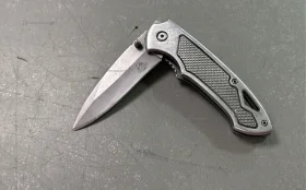 Купить Нож раскладной Arizone б/у , в Новокуйбышевск Цена:390рублей