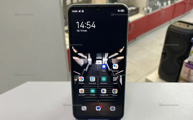 Tecno Spark 8C 4/64 ГБ