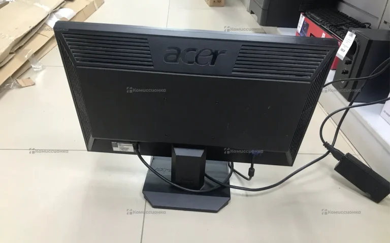 Монитор Acer V223W