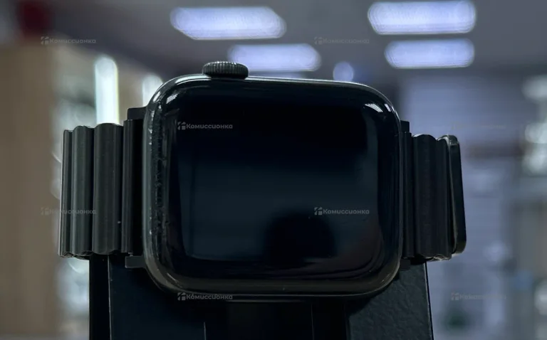 Часы  Apple Watch 6 44mm