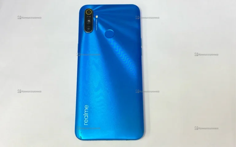 Realme с3 4/64