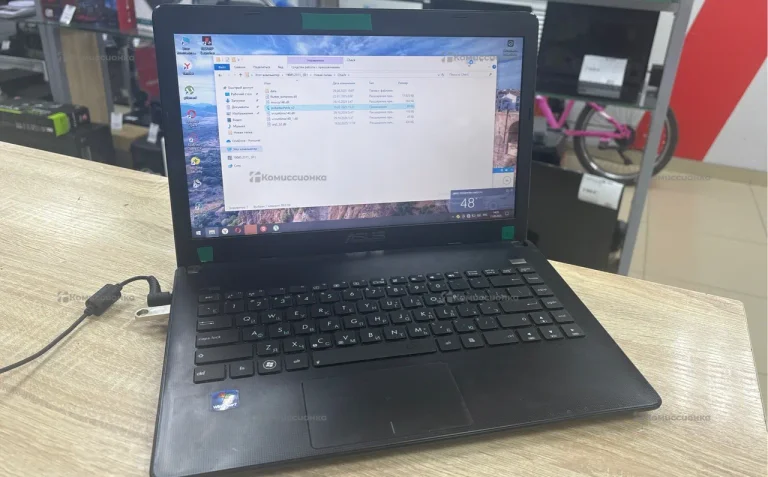 Ноутбук  ASUS f401u