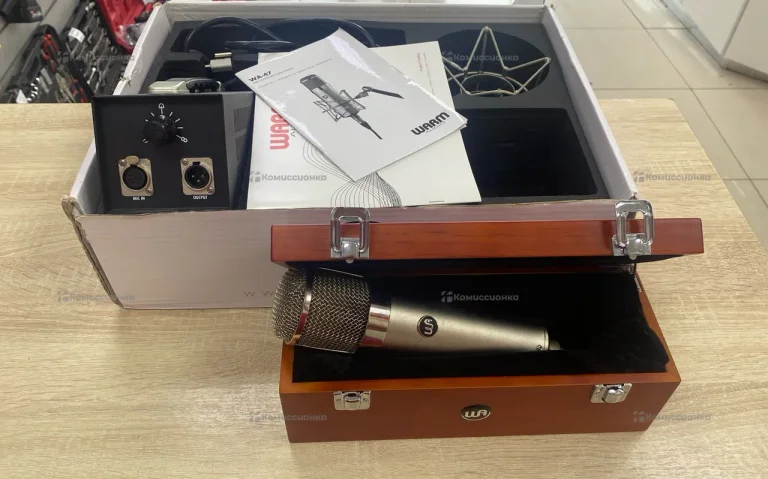 Студийный микрофон Warm Audio WA-47