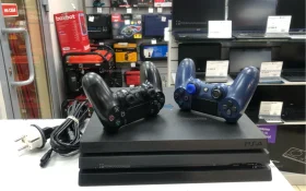 Купить Приставка PS. 4 pro 1tb б/у , в Курган Цена:22990рублей