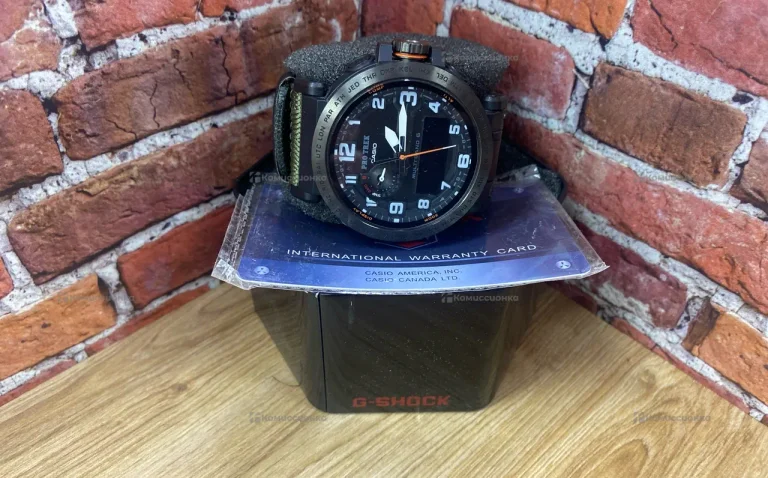 Часы Casio  PRG-600Y