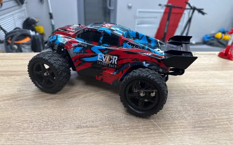 Радиоуправляемая трагги Remo Hobby S-Evor Upgrade V2 1/16