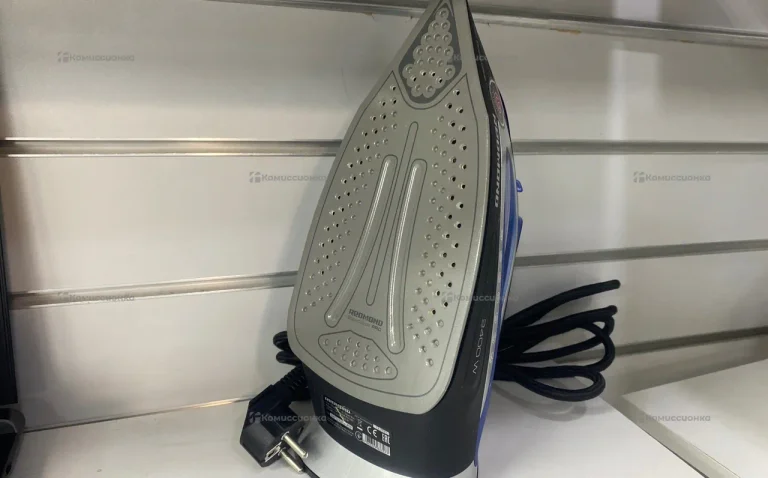 Утюг Redmond Rl-C280