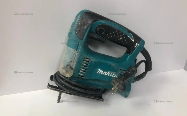 Электролобзик makita 4326