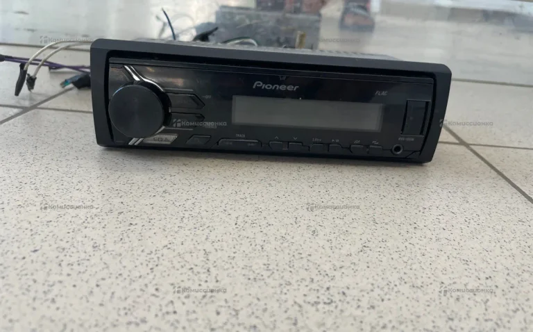 Автомагнитола  pioneer MVH-190UB